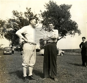 Image description is not available for 1941.015